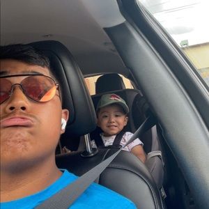 Meet your Posher, Edwin